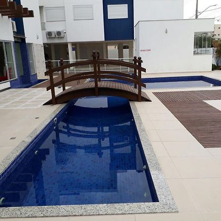 Apto Fino Area Nobre Dos Ingleses. 500M Da Praia! Florianopolis Exterior photo